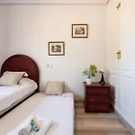 Malagasuite Seaside Penthouse With 2 Car Parking شقة *