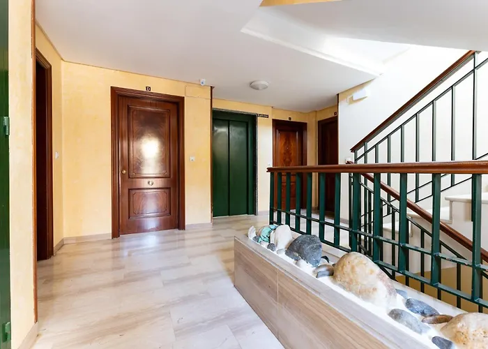 Malagasuite Seaside Penthouse Apartment