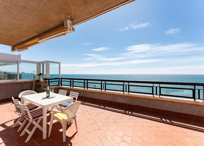 Apartamento Malagasuite Seaside Penthouse With 2 Car Parking