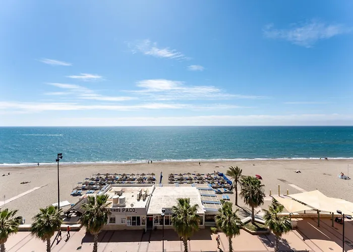 Malagasuite Seaside Penthouse With 2 Car Parking *